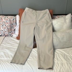 Athleta Endless Pant size 10